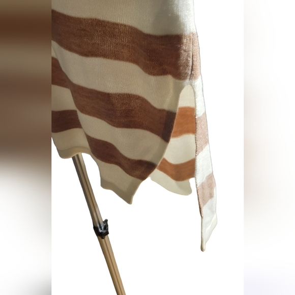 Only-Stripped Sweater-Large - Picture 3 of 6